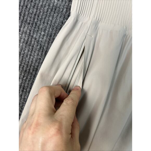 Athleta Womens Cosmic Skirt Medium Tan Stretch Performance Pockets Golf Tennis - Picture 3 of 7